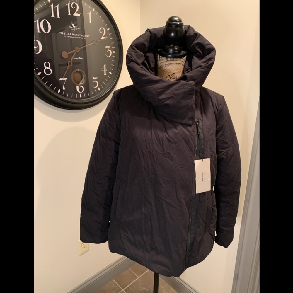 ZARA ASYMMETRICAL ZIP PUFFER COAT NWT